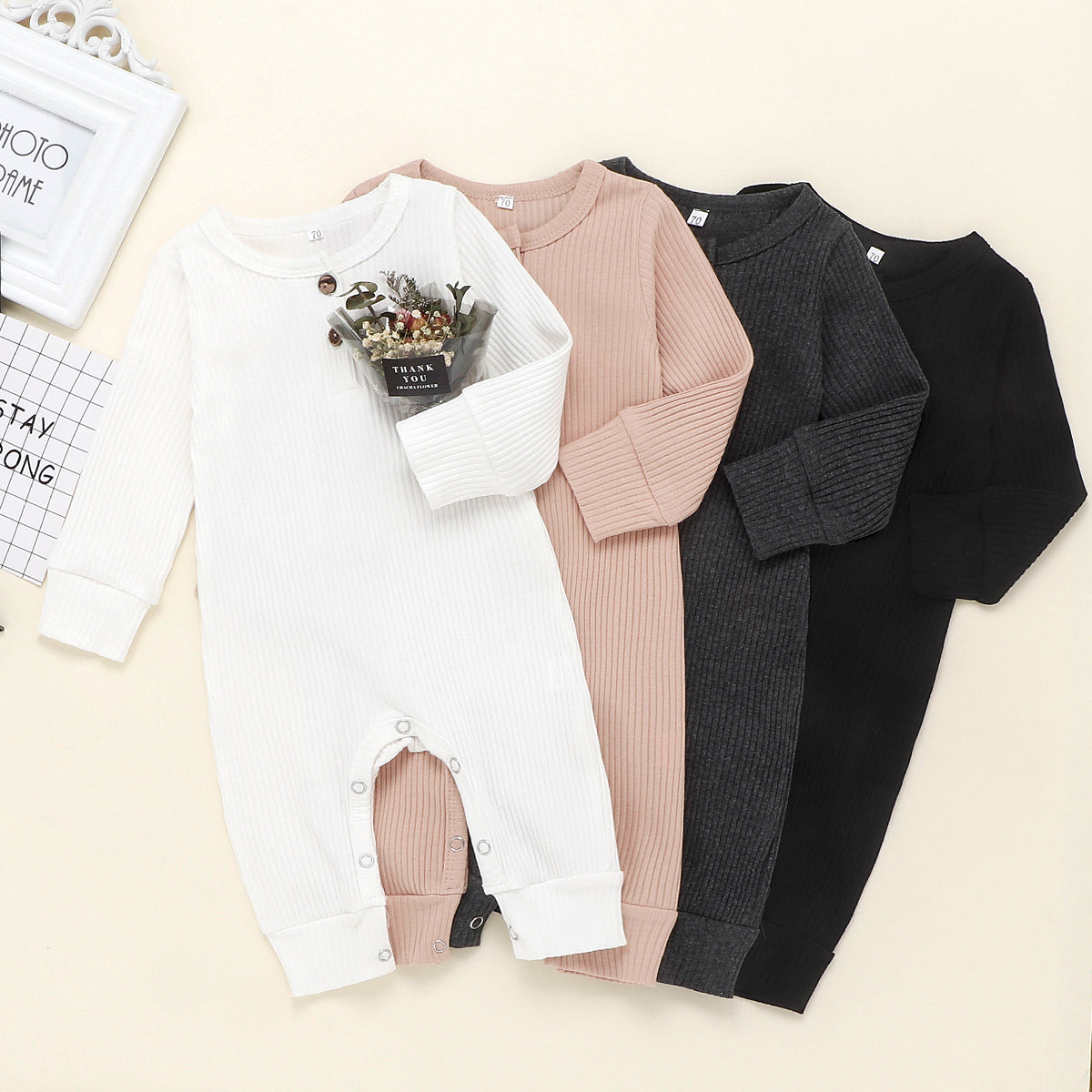 Long sleeve baby jumpsuit